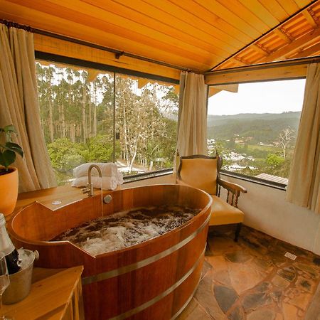 Cabana Tramonto Di Lourdes Doutor Pedrinho Ngoại thất bức ảnh