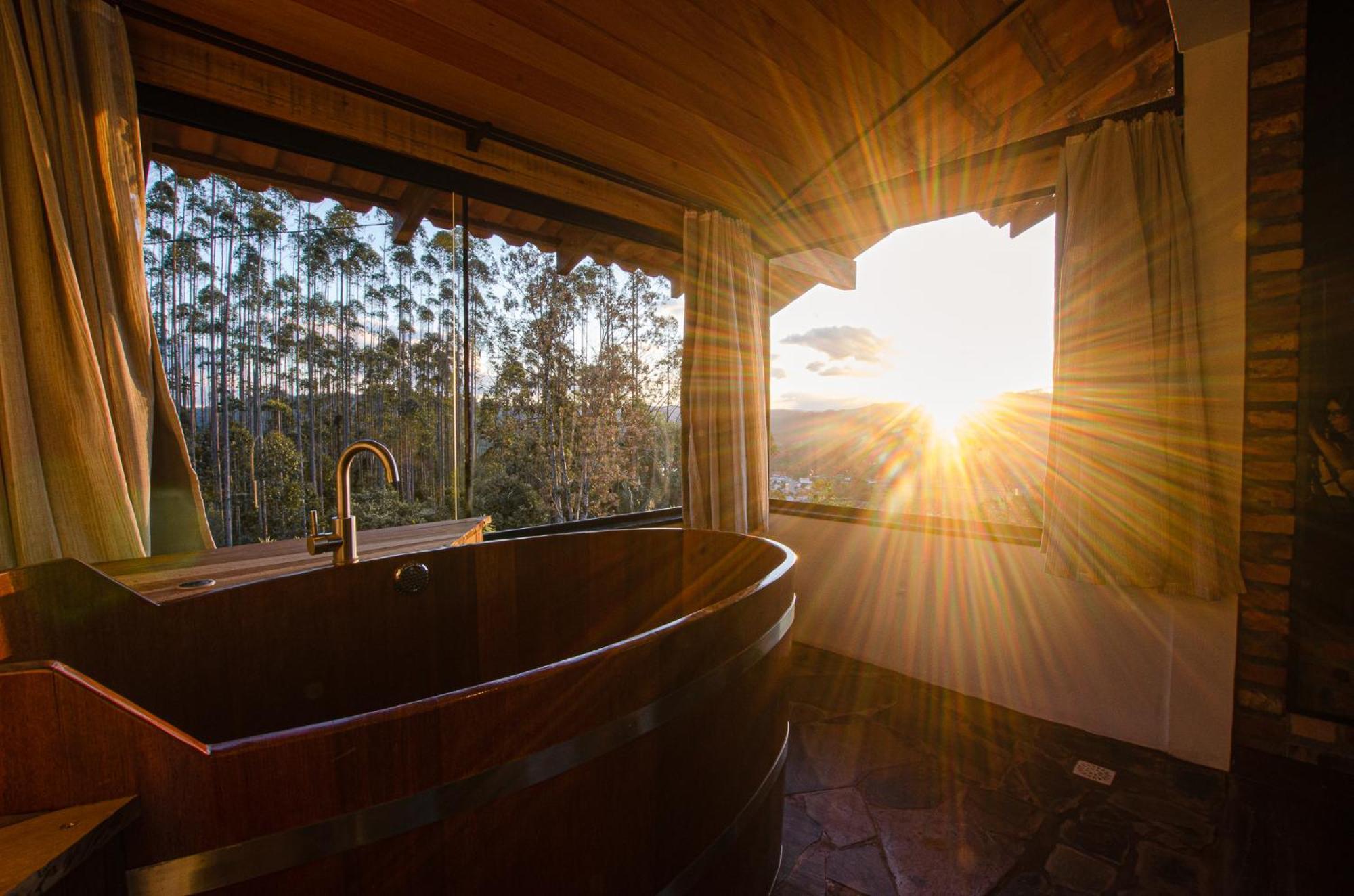 Cabana Tramonto Di Lourdes Doutor Pedrinho Ngoại thất bức ảnh